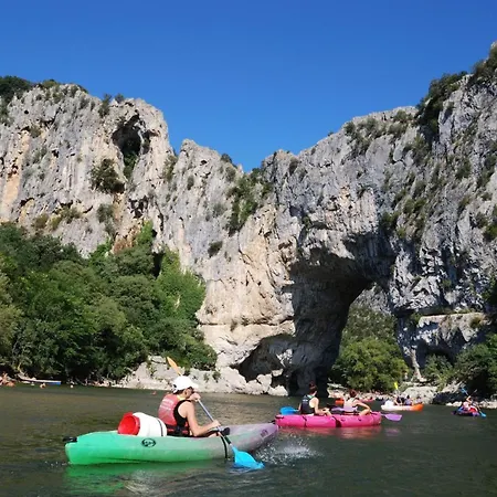 Blanc - Piscine Partagee Chalet Darbres