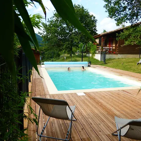 Chalet Blanc - Piscine Partagee Darbres