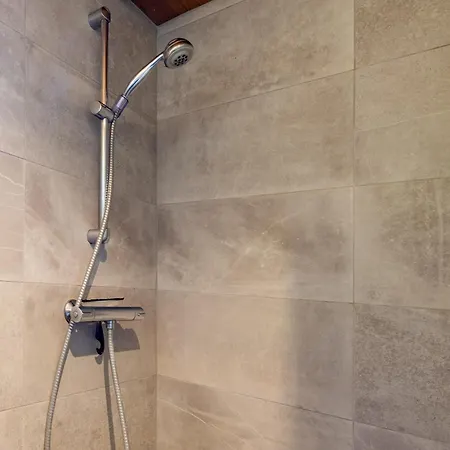 Blanc - Piscine Partagee Chalet *